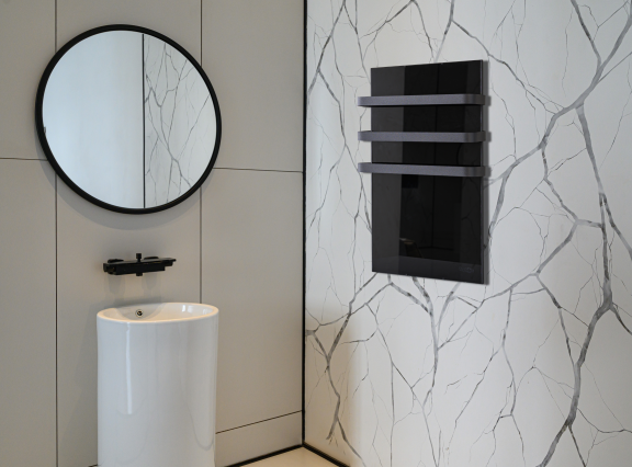 Теплофон ЭРГН-0,15/220 (п) - электрический полотенцесушитель 150 Вт ЧЕРНЫЙ